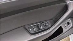 Weiß Gebraucht 2023 VW Passat Business Kombi | 24.221 € (Fairer Preis)