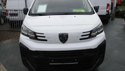 Weiß Neu 2025 Peugeot Expert S Van | 28.990 € (Fairer Preis)