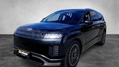 Używany Hyundai Ioniq 9 225 kW (307 KM) 2025 Szary SUV