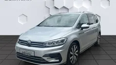Silber Gebraucht 2024 VW Touran Highline Van / Kleinbus | 37.622 € (Fairer Preis)