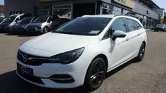 Weiß Gebraucht 2020 Opel Astra Kombi | 13.890 € (Etwas zu teuer)