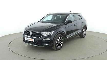 Begagnad VW T-Roc Active 150 HK (110 kW) 2021 Svart SUV