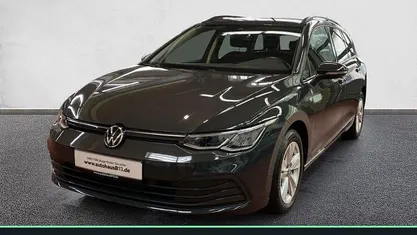 Gebraucht VW Golf VIII Life 110 PS (80 kW) 2023 Kombi