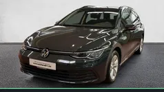 Grau Gebraucht 2023 VW Golf VIII Life Kombi | 21.450 € (Fairer Preis)