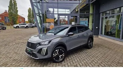Grau Gebraucht 2024 Peugeot 2008 Allure SUV | 23.840 € (Fairer Preis)