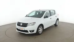 Weiß Gebraucht 2016 Dacia Sandero Ambiance Kleinwagen | 7.000 € (Etwas zu teuer)
