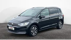 Schwarz Gebraucht 2024 VW Touran Move Van / Kleinbus | 31.695 € (Superpreis)