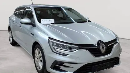 Highlandgrau metallic Gebraucht 2023 Renault Mégane GrandTour Intens Kombi | 19.990 € (Fairer Preis)