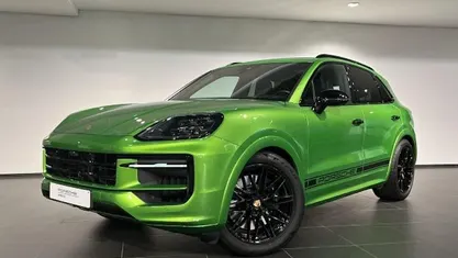 Grün Gebraucht 2024 Porsche Cayenne SUV | 124.900 €