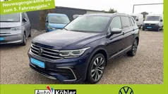Atlantic blue metallic Gebraucht 2024 VW Tiguan Allspace R-line SUV | 46.600 € (Fairer Preis)