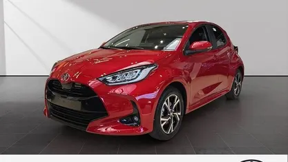 Neu Toyota Yaris Hybrid Comfort 117 PS (86 kW) 2026 Rot Kleinwagen