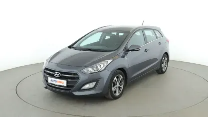 Gebraucht Hyundai i30 Trend 110 PS (80 kW) 2015 Grau Kombi