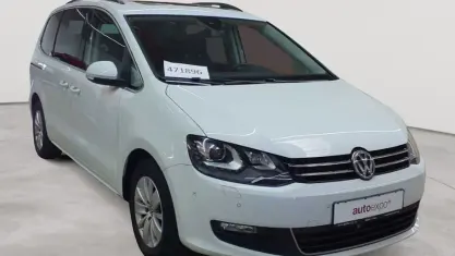 Gebraucht VW Sharan Comfortline 150 PS (110 kW) 2022 Pure white Van / Kleinbus