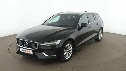 Gebraucht Volvo V60 Inscription 150 PS (110 kW) 2021 Schwarz Kombi