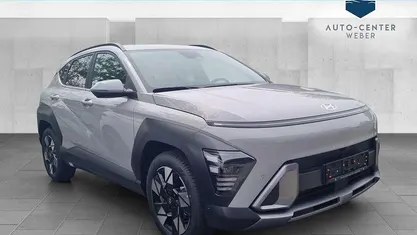 Neu Hyundai Kona Prime 129 PS (94 kW) 2025 Grau SUV