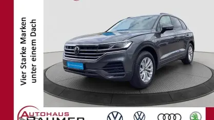 Neu VW Touareg 286 PS (210 kW) 2026 Graugrau SUV