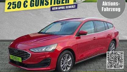 Gebraucht Ford Focus Titanium 125 PS (91 kW) 2024 Fantastic red metallic Kombi