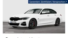 Weiß Gebraucht 2022 BMW 330e M Sport Limousine | 36.680 € (Fairer Preis)