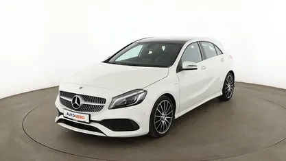 Gebraucht Mercedes A180 AMG 116 PS (85 kW) 2018 Weiß Limousine