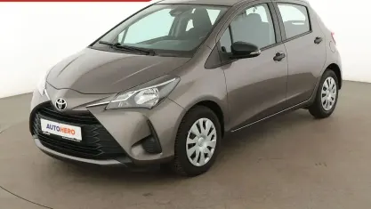 Gebraucht Toyota Yaris 112 PS (82 kW) 2018 Grau Limousine