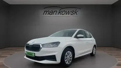 Gebraucht Skoda Fabia Active 65 PS (47 kW) 2022 Weiss Kleinwagen