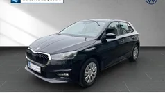 Grau Gebraucht 2025 Skoda Fabia Essence Kleinwagen | 17.560 € (Fairer Preis)