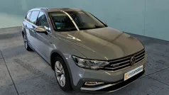 Grau Gebraucht 2022 VW Passat Alltrack Kombi | 35.829 € (Fairer Preis)