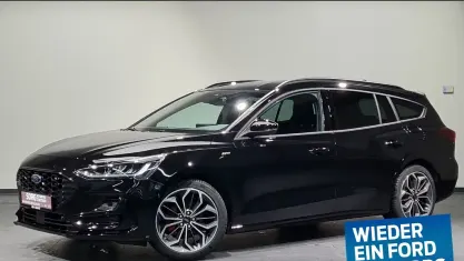 Neu Ford Focus ST-Line X 155 PS (114 kW) 2026 Schwarz, agate black metallic Kombi