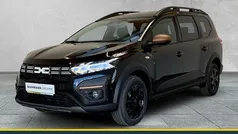 Gebraucht 2025 Dacia Jogger Extreme Van / Kleinbus | 22.980 € (Fairer Preis)