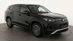 Grenadill schwarz metallic Neu 2025 VW Tayron Life SUV | 42.045 € (Superpreis)