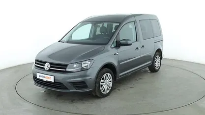 Grau Gebraucht 2018 VW Caddy Trendline Van / Kleinbus | 18.140 € (Fairer Preis)