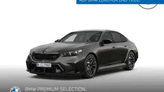 Grau Neu 2025 BMW M5 Comfort Edition Limousine | 158.040 €