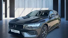 Grau Gebraucht 2022 Volvo V60 Kombi | 27.000 € (Guter Preis)