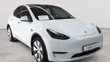 Gebraucht Tesla Model Y 378 kW (514 PS) 2021 Pearl white multicoat SUV