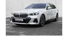 Weiß Gebraucht 2024 BMW 520 Performance Kombi | 58.980 € (Fairer Preis)