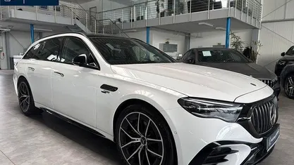 Gebraucht Mercedes E53 AMG Premium Plus 449 PS (330 kW) 2025 Kombi
