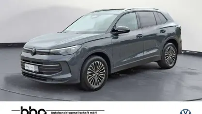 Neu VW Tiguan Life 150 PS (110 kW) 2026 Grau SUV
