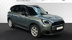Smokey green metallic Gebraucht 2024 Mini Countryman SUV | 33.551 € (Guter Preis)