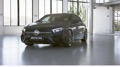 Schwarz Gebraucht 2022 Mercedes A35 AMG AMG Limousine | 35.250 € (Guter Preis)