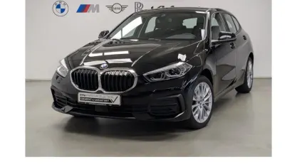 Gebraucht BMW 118 Advantage 136 PS (100 kW) 2023 Schwarz Limousine
