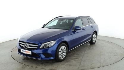 Second-hand Mercedes C220 194 CP (142 kW) 2019 Albastru Break