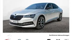 Gebraucht 2023 Skoda Superb SportLine Limousine | 37.978 €