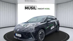 Schwarz Gebraucht 2023 MG MG4 EV Luxury Kleinwagen | 22.980 € (Fairer Preis)
