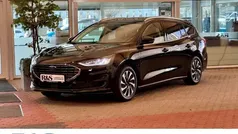 Schwarz Gebraucht 2023 Ford Focus Titanium X Kombi | 24.900 € (Guter Preis)