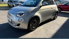 Grau Neu 2025 Fiat 500e Limousine | 29.989 € (Fairer Preis)