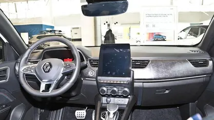 Gebraucht Renault Arkana Esprit Alpine 144 PS (105 kW) 2024 Metallic SUV