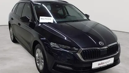Gebraucht Skoda Octavia Ambition 150 PS (110 kW) 2022 Blackmagic perleffekt Kombi