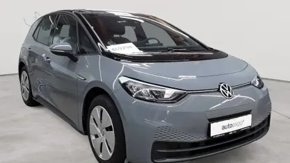 Gebraucht VW ID.3 Pro Performance 150 kW (204 PS) 2022 Mondsteingrau/ dach schwarz Kleinwagen