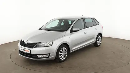 Gebraucht Skoda Rapid Drive 90 PS (66 kW) 2017 Grau Kleinwagen
