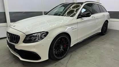 Diamat weiss Gebraucht 2020 Mercedes C63 AMG AMG Kombi | 45.690 € (Guter Preis)